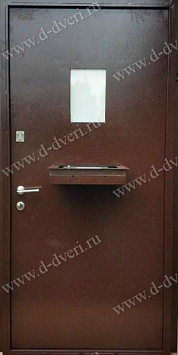 Дверь с передаточным лотком под формат А4 со стеклопакетом