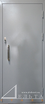 Дверь металлическая  с ручкой скобой