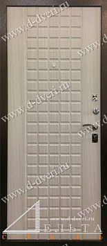 Трехконтурная дверь "Престиж" с пробивкой (порошковое напыление и МДФ ПВХ)