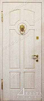 Дверь в квартиру с отделкой декоративная панель МДФ шпон с золотой патиной и декоративная панель МДФ шпон с зеркалом