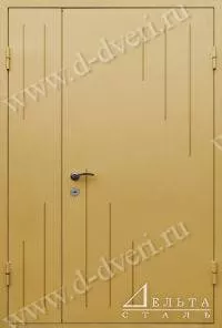 Двустворчатая входная дверь с рисунком на металле